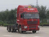 Седельный тягач для перевозки опасных грузов Shacman SX4258NV384TLW