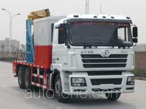 Shacman well servicing rig (workover unit) truck SX5186TCY1